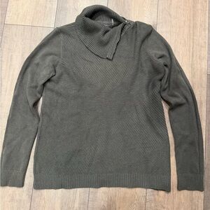 Metric Women’s Green Sweater Size Large